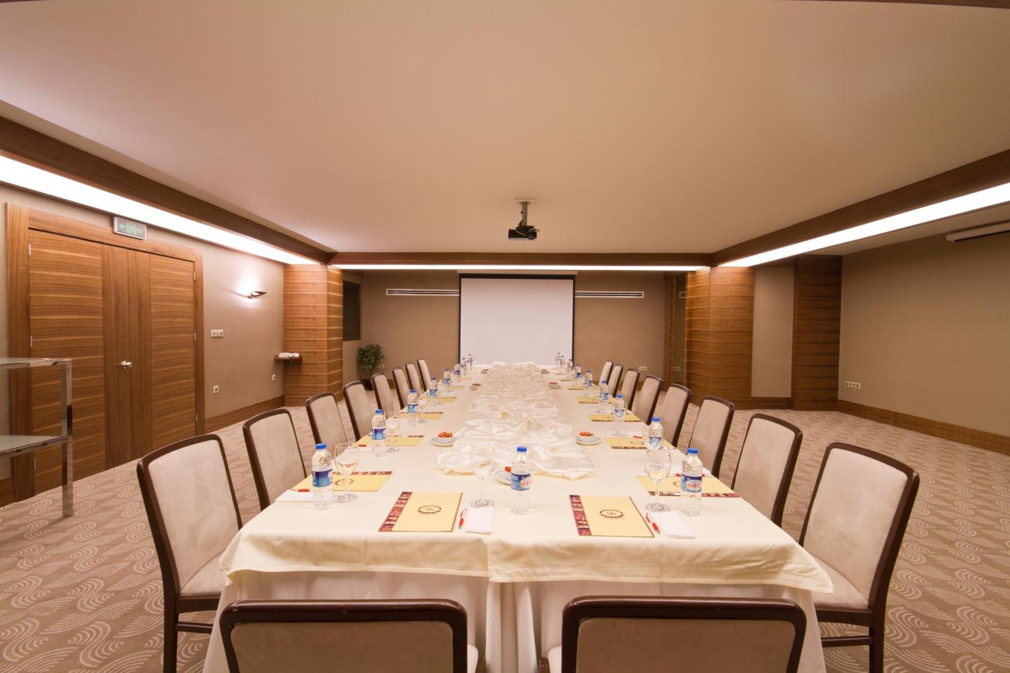 Grand Hotel Gaziantep Ngoại thất bức ảnh